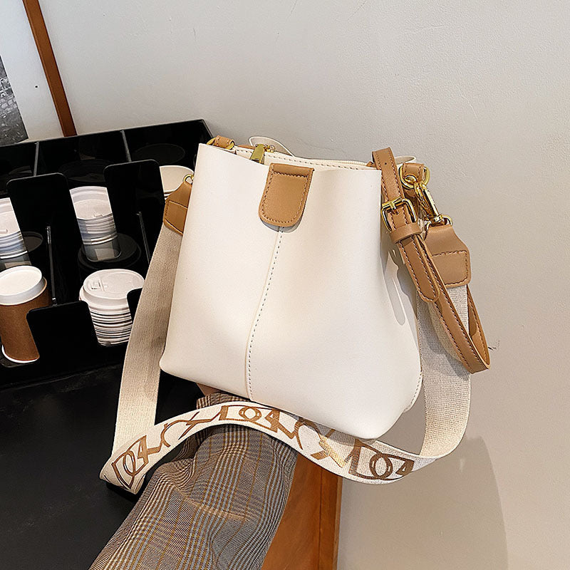 French Minority Design Simple Wide Shoulder Strap Bucket Bags Female ARZ