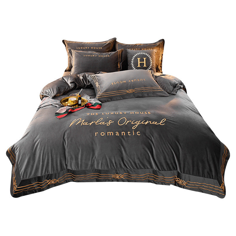 Four-Piece Milk Velvet Set On Light Luxury Bed ARZ