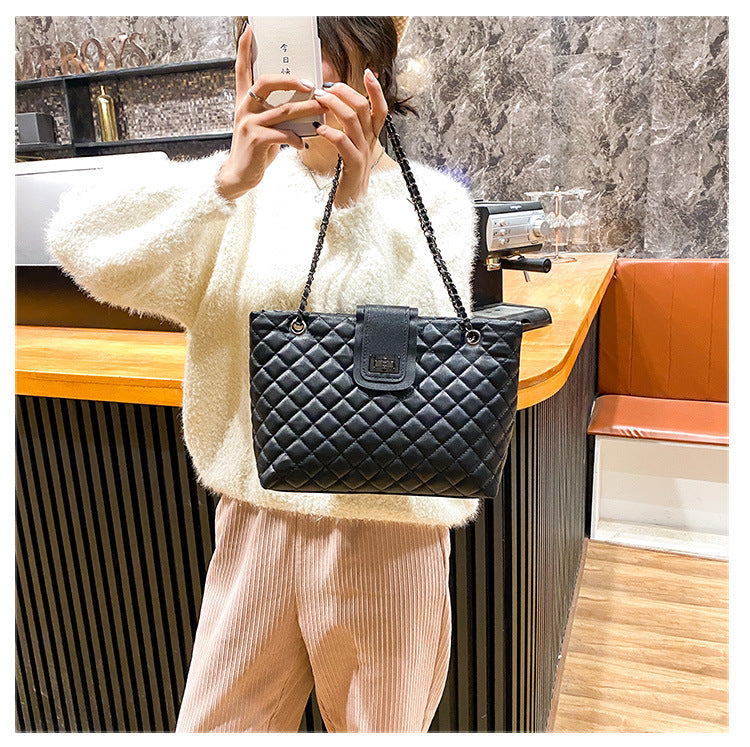 Lingge Large-Capacity Bag Women'S Bag New Trendy Fashion All-Match Chain Shoulder Messenger Bag Net Red Tote Bag ARZ