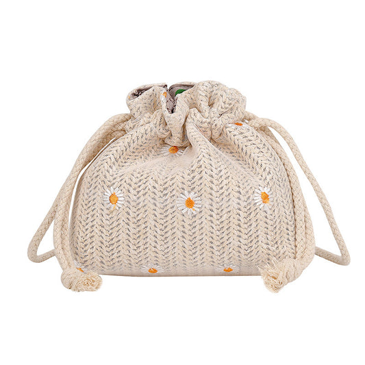 Xiaobao New Summer Foreign Style Embroidery Xiaozou Ju Single Shoulder Straddle Straw Bucket Bag Wholesale ARZ