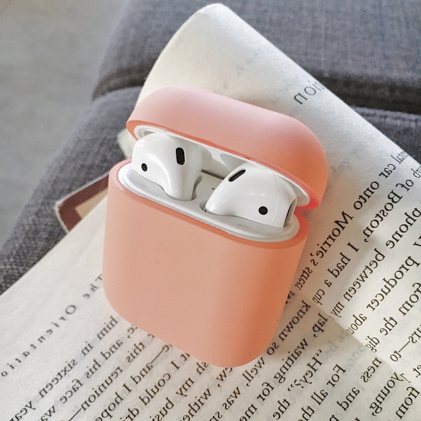 Compatible with Apple, Wireless Bluetooth Headset Case ARZ