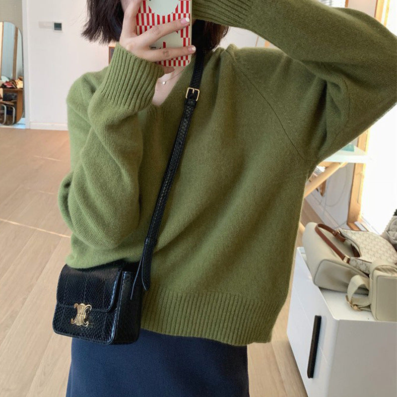 Simple Basic V-neck Casual Style Knitwear Soft Glutinous Small Short Bottoming Shirt Sweater ARZ