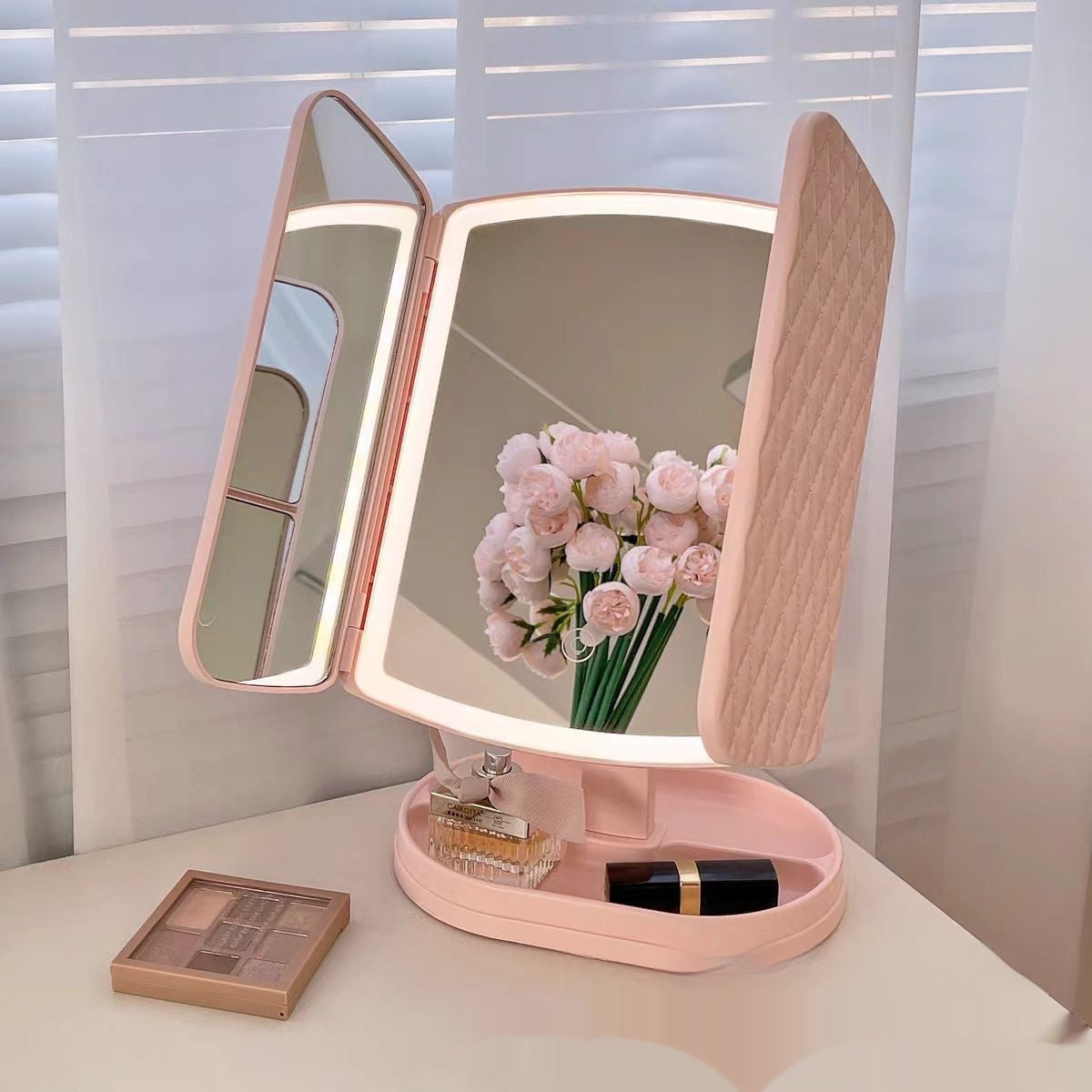 Desk Lamp With Three Fold LED Makeup Mirror ARZ