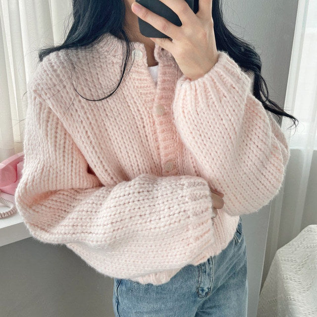 Women's Round Neck Lantern Sleeve Knitted Cardigan ARZ