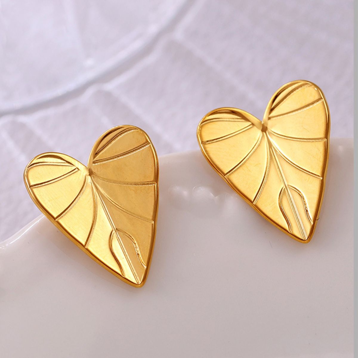 Stainless Steel Heart Leaf Stud Earring Trendsi