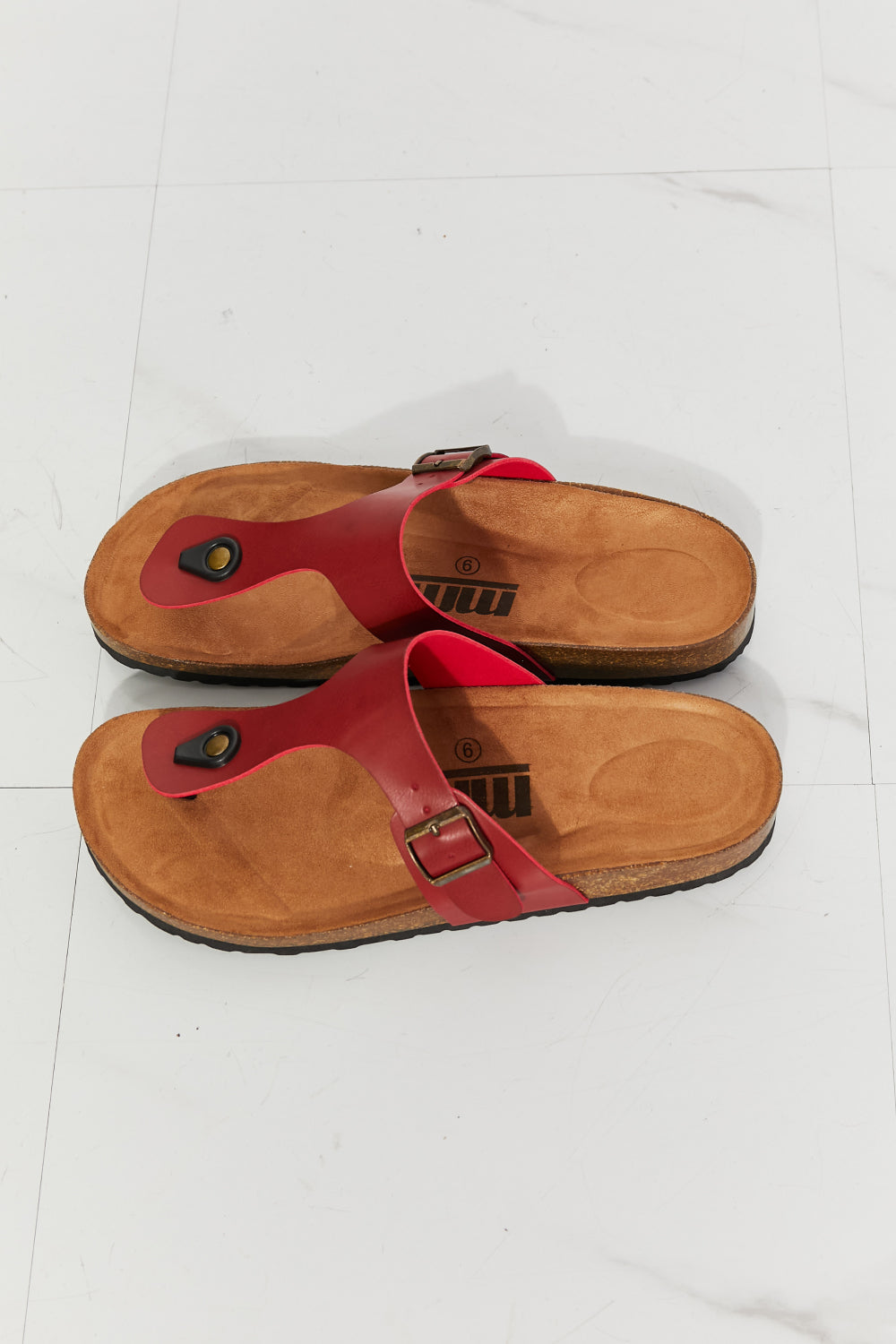 MMShoes Drift Away T-Strap Flip-Flop in Wine Trendsi