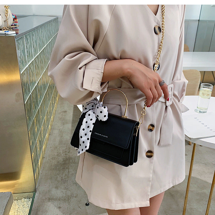 Popular Bags Handbags Small Trendy Fashion Messenger Bag Chain Shoulder Texture Handbag ARZ