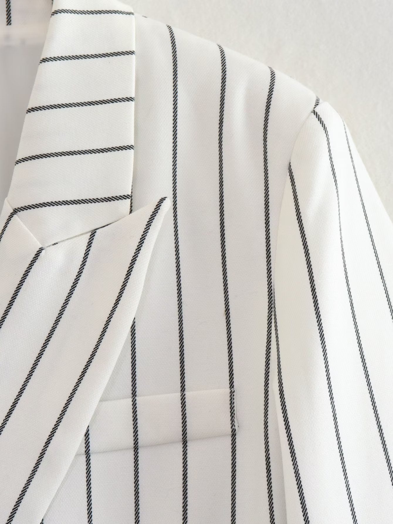 European And American Style Casual Loose Striped Commuter Suit Jacket ARZ