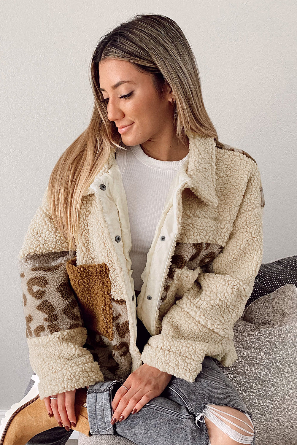 Pocketed Leopard Collared Neck Sherpa Jacket Trendsi