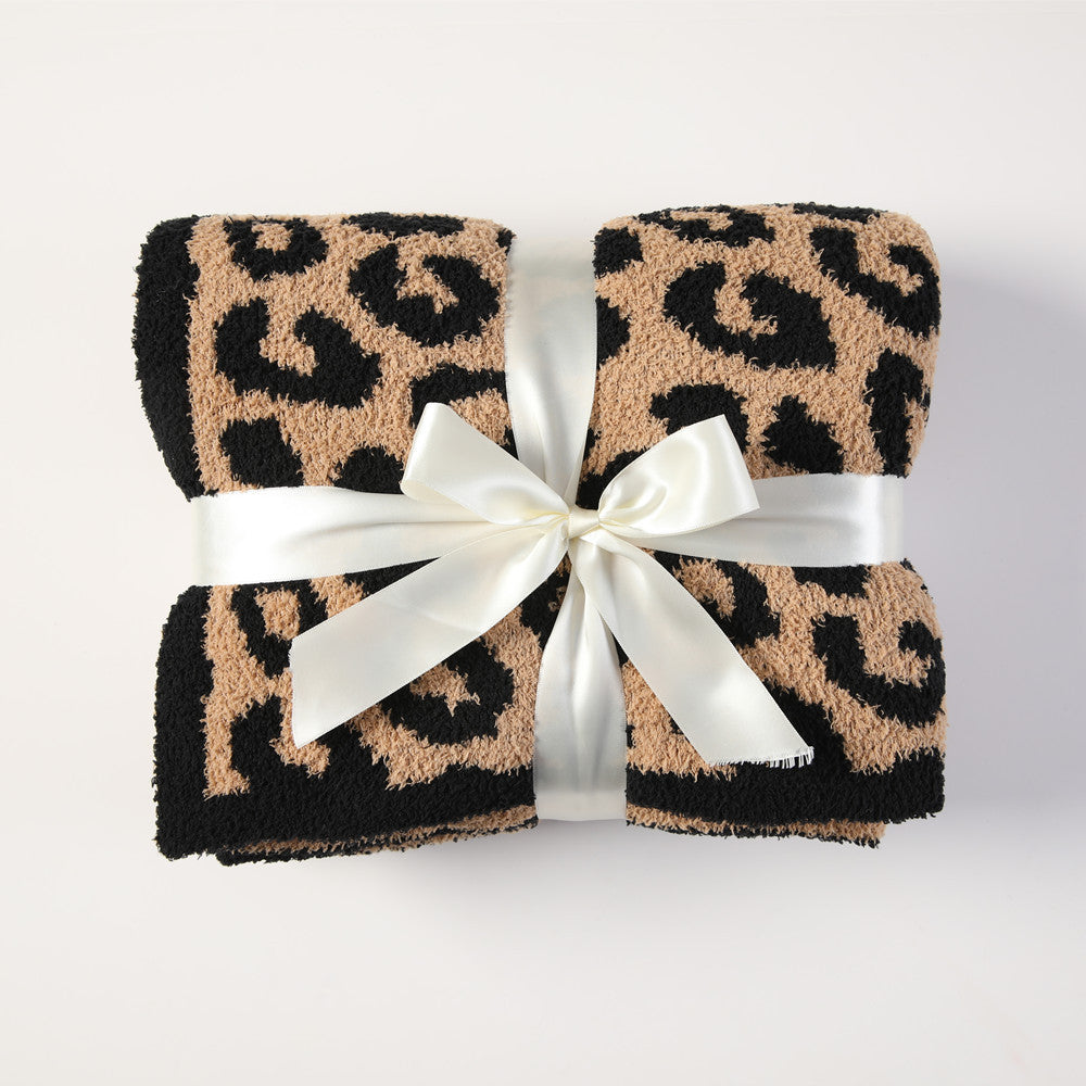 Cuddley Leopard Decorative Throw Blanket Trendsi