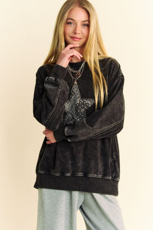 Davi & Dani Stud Star Patch Acid Washed Sweatshirt Trendsi