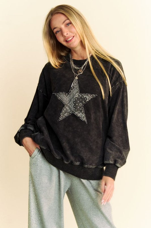 Davi & Dani Stud Star Patch Acid Washed Sweatshirt Trendsi