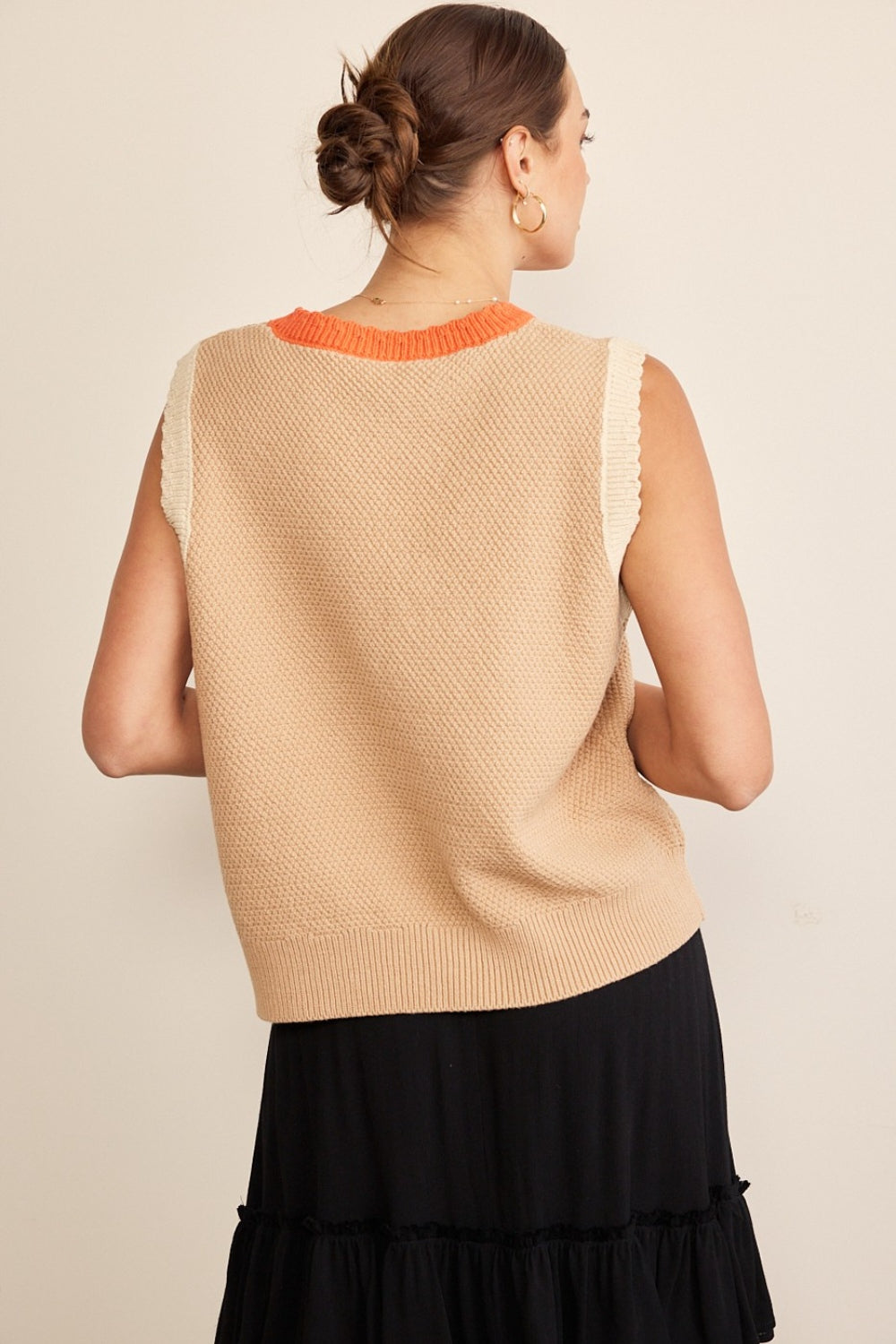 In February Contrast Round Neck Sweater Vest Trendsi