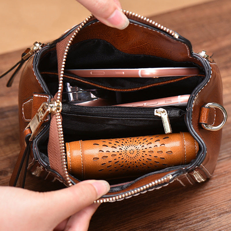 New Korean Version Of Real Cowhide Retro All Match Messenger Bag ARZ