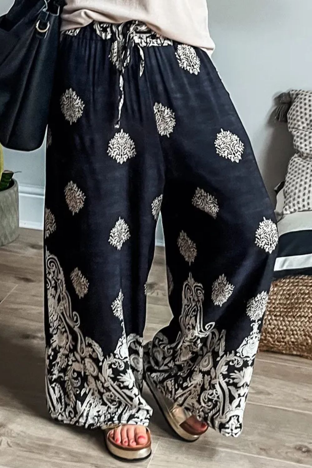 Printed Wide Leg Pants Trendsi