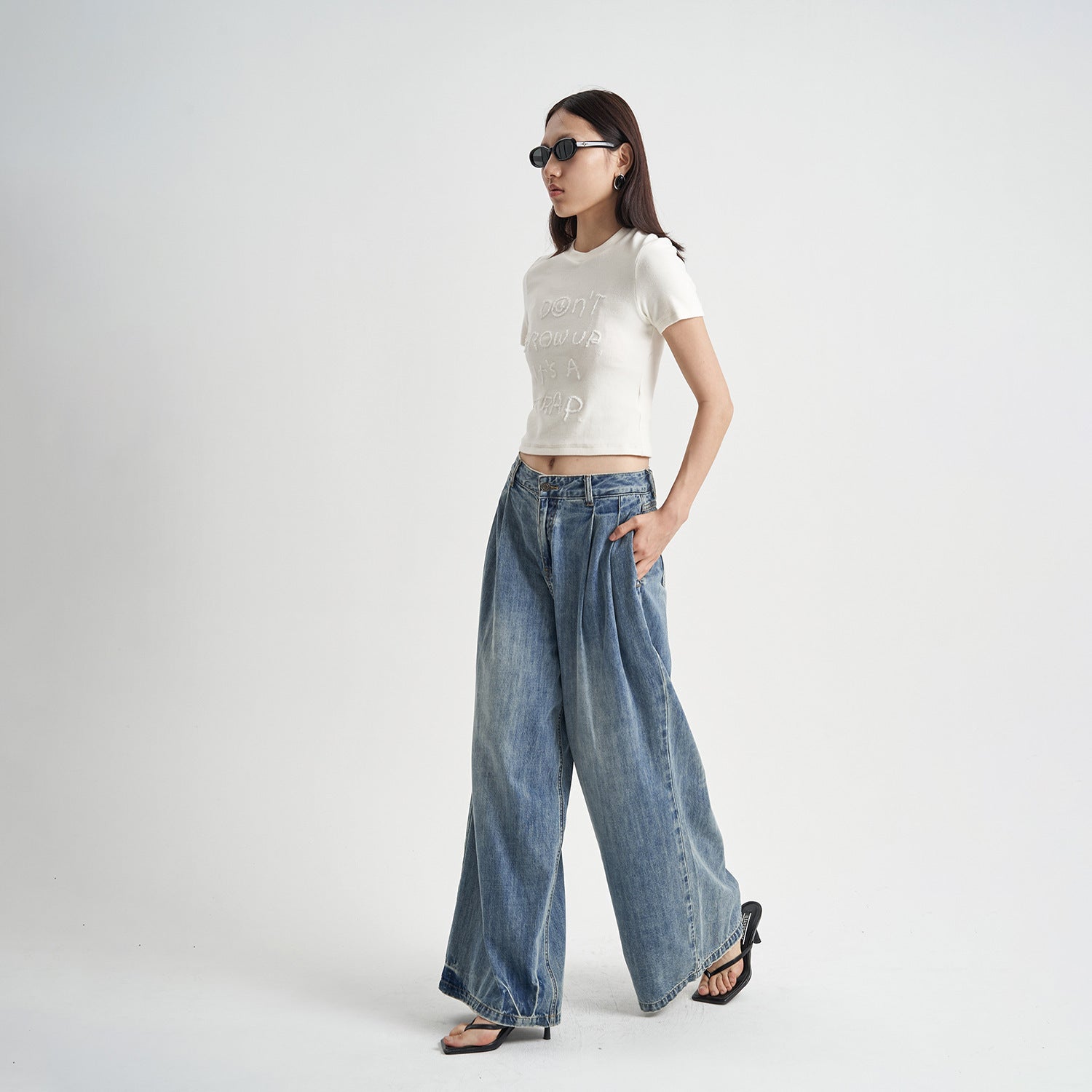 Women's Autumn New Loose Washed-out Jeans ARZ