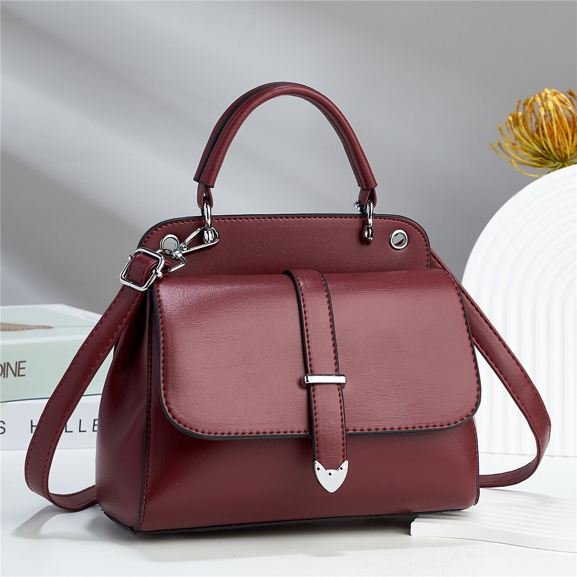 New Candy-colored Flip Texture One-shoulder Crossbody Handbag ARZ