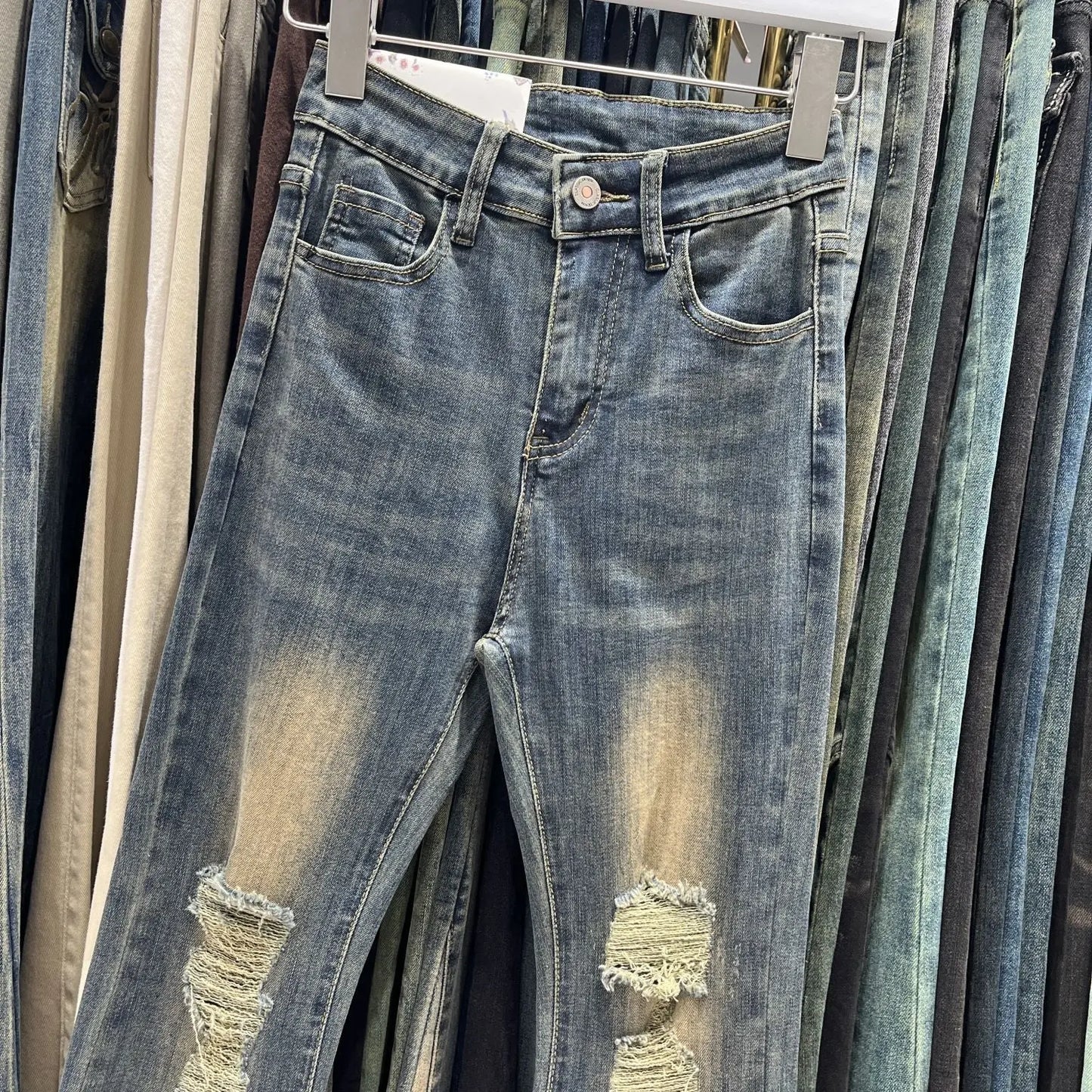 Women's Retro Tattered Jeans Flared Mop Jeans ARZ