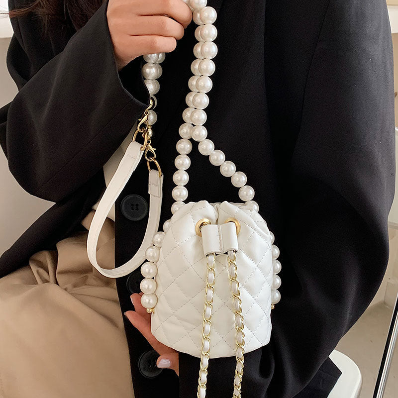 One-shoulder Messenger Bag Mini Pearl Chain Rhomboid Bucket ARZ