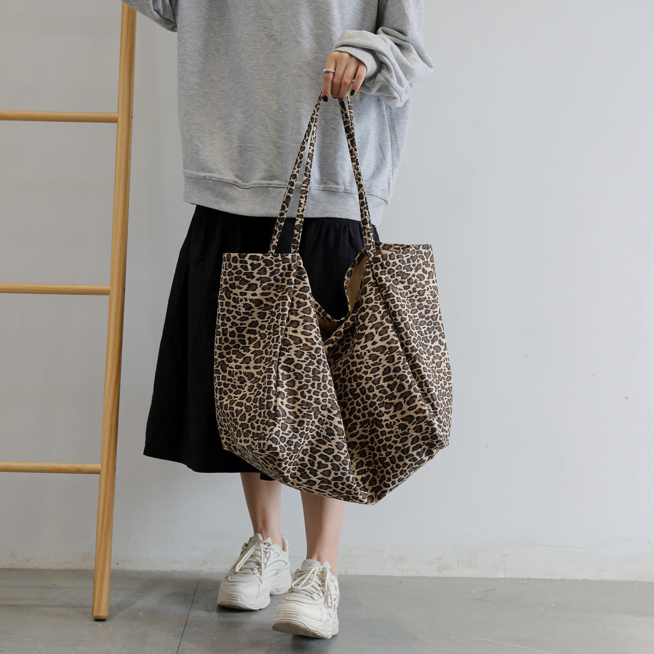 Leopard-print Shoulder Idle Style Leisure Shopping Bag ARZ