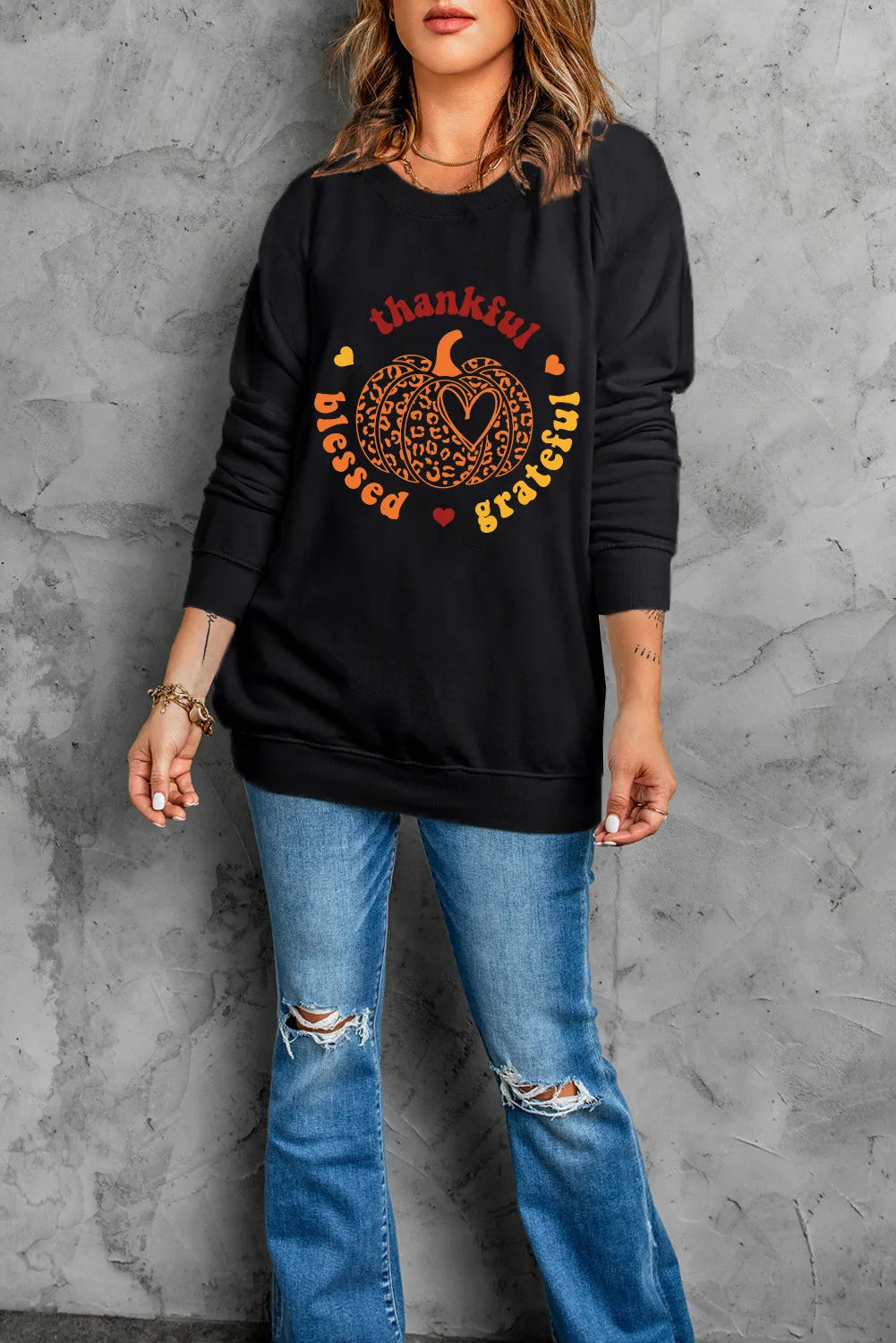 Pumpkin Graphic Long Sleeve Sweatshirt Trendsi