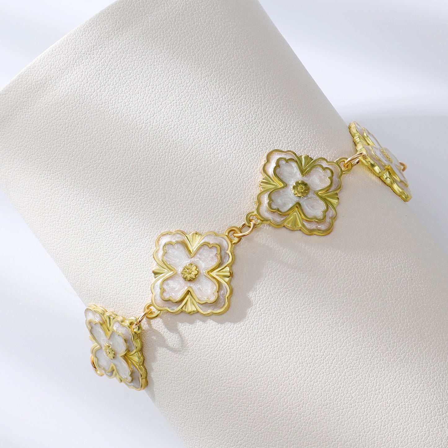 Diamond Leaf Four Leaf Flower Bracelet For Women Retro ARZ