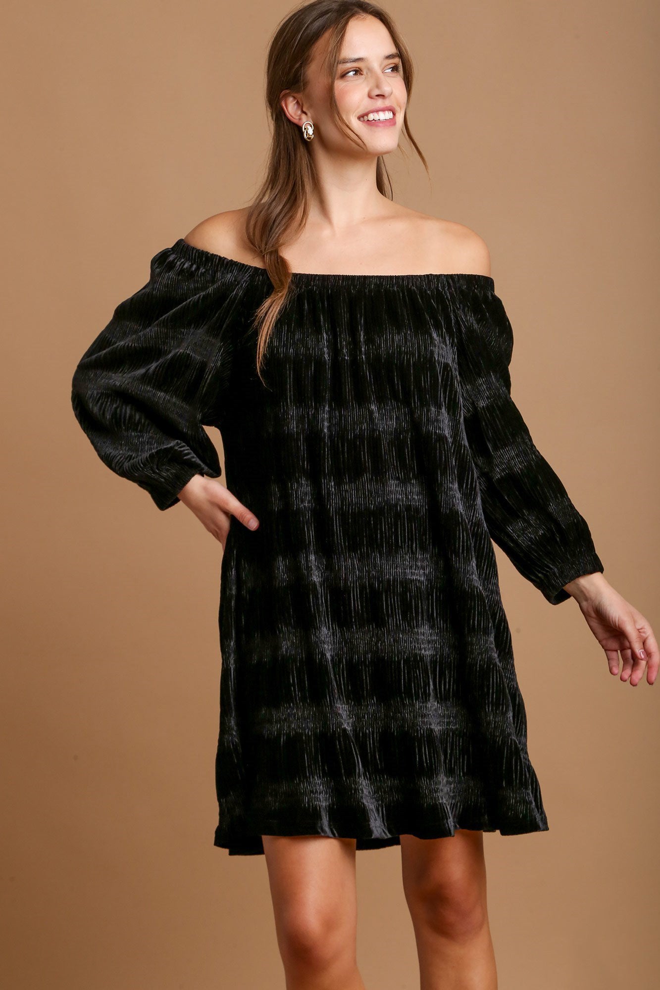 Umgee Off-Shoulder Balloon Sleeve Velvet Mini Dress Trendsi