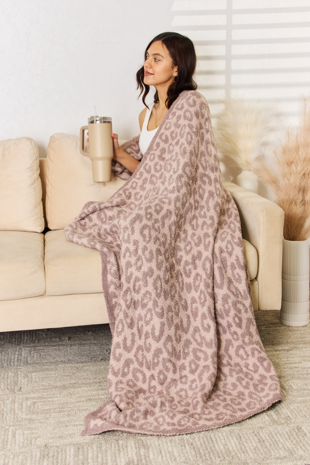 Cuddley Leopard Decorative Throw Blanket Trendsi