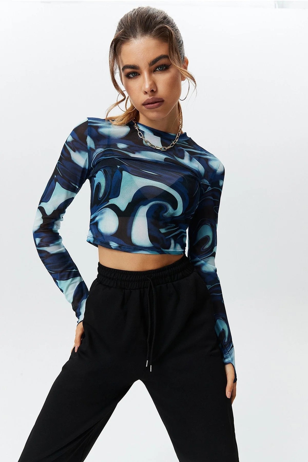 Round Neck Pullover Printed Crop Long Sleeve Top ARZ