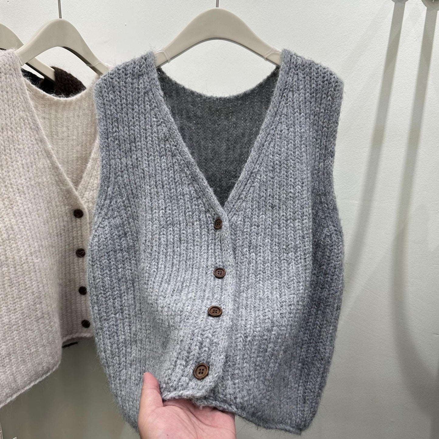 Solid Color Loose-fitting Versatile Sleeveless Cardigan Sweater Vest Women's Knitted Vest Waistcoat Top ARZ